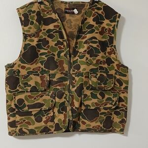 Hunting Camo Vest for Men - Green and Brown